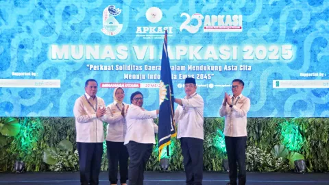 Wamendagri Ribka Serukan Indonesia Emas 2045 saat Tutup Munas VI APKASI - GenPI.co