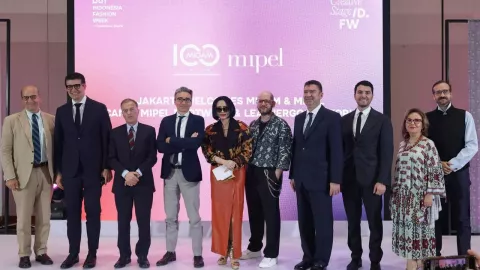Micam dan Mipel Perluas Kolaborasi Mode dengan Desainer Muda Indonesia - GenPI.co