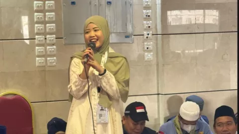 Anggota DPD Ratu Tenny Temui Jemaah Haji Sumsel, Soroti Kendala Transportasi hingga Kartu Nusuk - GenPI.co