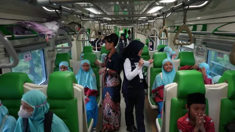 Ajak Anak Kenal Dunia Perkeretaapian, Daop 6 Hadirkan Schooliday - GenPI.co