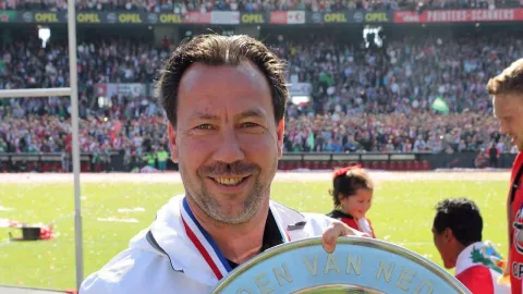 Jean-Paul van Gastel, Pelatih Baru PSIM yang Pernah Jadi Asisten Ronald Koeman - GenPI.co