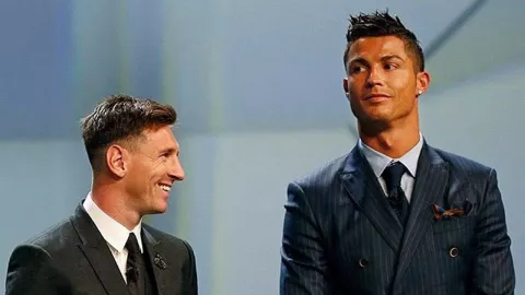 Lionel Messi soal Cristiano Ronaldo: Kami Bukan Teman - GenPI.co