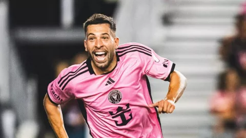 Jordi Alba Yakin Inter Miami Bisa Bungkam PSG - GenPI.co
