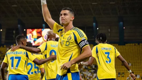 Cristiano Ronaldo Ngaku Tolak Tawaran dari Kontestan Piala Dunia Antarklub - GenPI.co