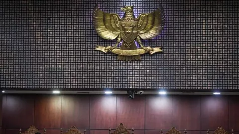 MK Putuskan Pemilu Nasional dan Daerah Digelar Terpisah, Minimal Jeda 2 Tahun - GenPI.co