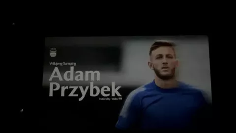 Persib Gaet Mantan Kiper Timnas U-21 Wales, Dikontrak 2 Musim - GenPI.co