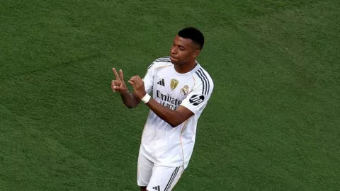 Gol Salto Kylian Mbappe Dipersembahkan untuk Diogo Jota - GenPI.co