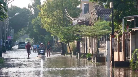30.681 Orang Terdampak Banjir di Mataram, 15 Jiwa Luka dan 520 Mengungsi - GenPI.co