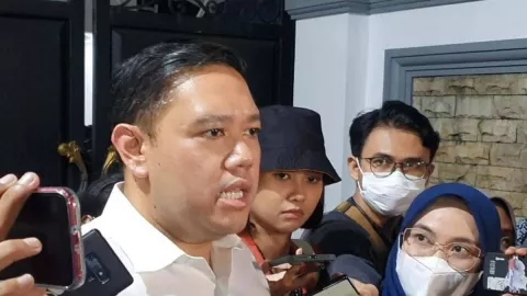 Dave Laksono Sebut Kebijakan Trump Berdampak Keras di Industri Indonesia - GenPI.co