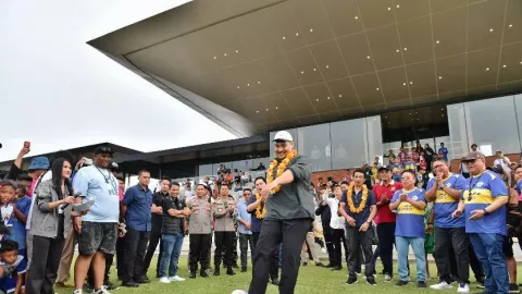Menpora Dito Berikan Apresiasi Bali 7s Youth International Tournament 2025 - GenPI.co