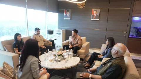 Menpora Dito Jajaki Kerjasama dalam Pengembangan Pemuda dan Olahraga di Era Digital - GenPI.co