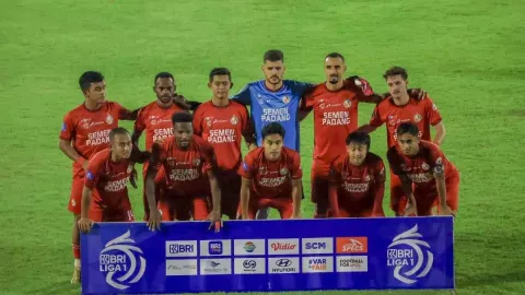 Bos Semen Padang Janji Secepatnya Lunasi Kompensasi 4 Pemain Asing - GenPI.co