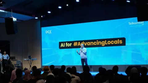 Telkomsel Dukung Akselerasi AI di Sektor UKM Melalui DCE Summit 2025 - GenPI.co