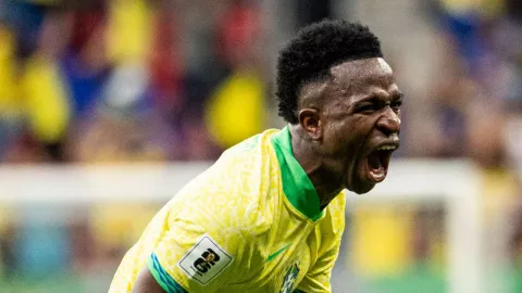Jika Luis Diaz Terjual, Liverpool Incar Vinicius Junior - GenPI.co