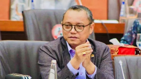 Deddy Sitorus Sebut PDIP di Posisi Spesial dalam Pikiran Prabowo Subianto - GenPI.co