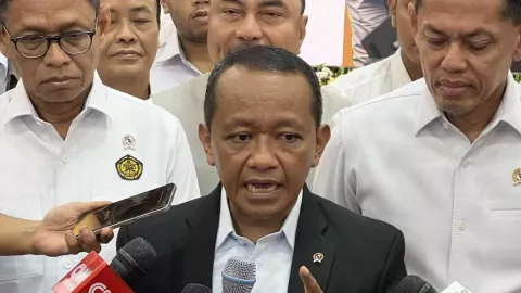 Bahlil Lahadalia Bantah Isu Tak Harmonis dengan Gibran Seusai Tidak Disalami - GenPI.co