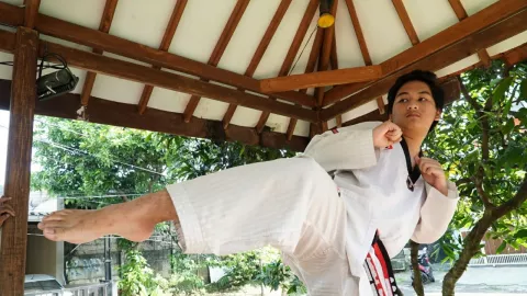 Ingin Jadi Atlet Taekwondo Berprestasi, Apa Saja Tipsnya? - GenPI.co