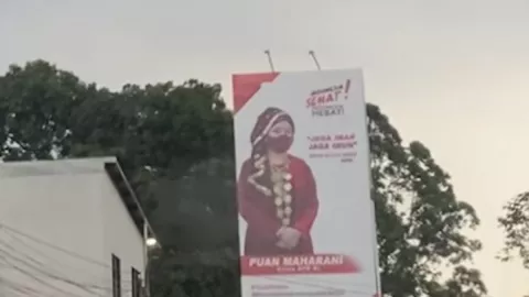 Busana Unik Puan Maharani di Salah Satu Baliho, Ini Maknanya! - GenPI.co