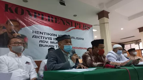 Pernyataan Terbuka Sahabat Munarman: Kami Mengutuk Keras! - GenPI.co