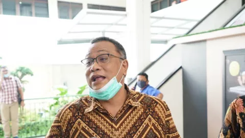 Kasus Berita Bohong Omnibus Law, Jumhur Hidayat Menanti Keajaiban - GenPI.co