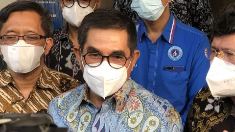 Kubu Moeldoko Sebut Hamdan Zoelva Ketularan Virus Bohong AHY - GenPI.co