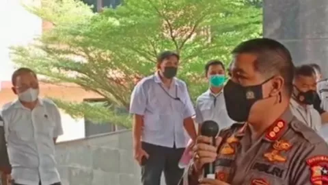 Kabar Terbaru Munarman, Berkas Perkara Dilimpahkan ke Jaksa - GenPI.co