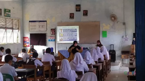 Pekan Depan, Sekolah di Batam Sudah Bisa Belajar Tatap Muka 100% - GenPI.co