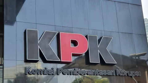 Pakar Bongkar Ketua DPRD Kota Bekasi Kembalikan Uang Suap, Tegas! - GenPI.co