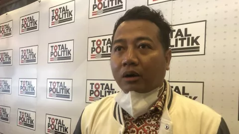 Adi Prayitno: Dinamika Politik di Pusat Tak seperti di Jakarta - GenPI.co
