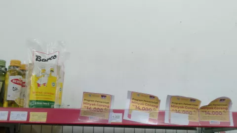 Seminggu Subsidi Rp14 ribu, Minyak Goreng di Alfamart Terhambat - GenPI.co