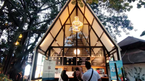 Hidden Gem Kafe Kopi Nako Sentul, Tempatnya Enak, Menunya Mantul - GenPI.co