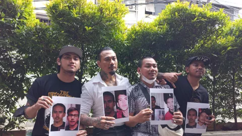 Jerinx Sebut Fans SID Bakal Demo di 2 Kota Buat Tuntut Adam Deni - GenPI.co
