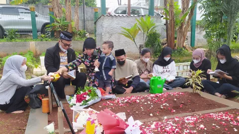 Haji Faisal Ungkap Kenangan dengan Bibi Ardiansyah, Mengharukan - GenPI.co