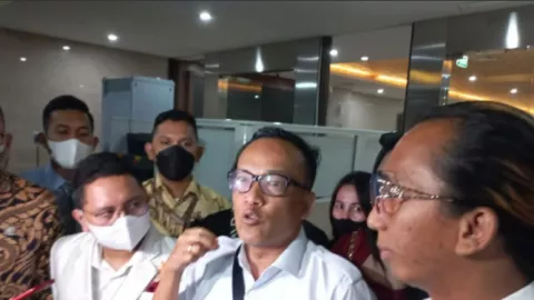 Ketua Relawan Joman Laporkan Denny Siregar ke Polisi, Ada Apa? - GenPI.co