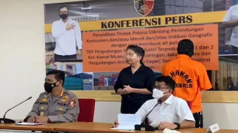 Polisi Tangkap Dalang Pemalsuan Oli, Nih Mereknya - GenPI.co