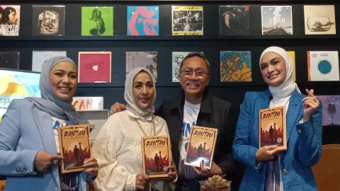 Novel Rantau Menceritakan Sisi Lain Ketum PAN Zulkifli Hasan - GenPI.co