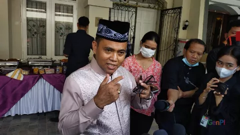 Haji Faisal Jamin Renovasi Makam Bibi dan Vanessa Tak Berlebihan - GenPI.co