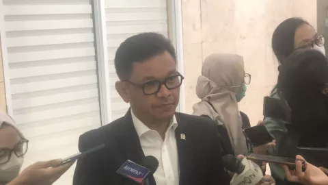 DPR Dalami Usulan Penambahan Dana Haji Kemenag Senilai Rp 1,5 T - GenPI.co