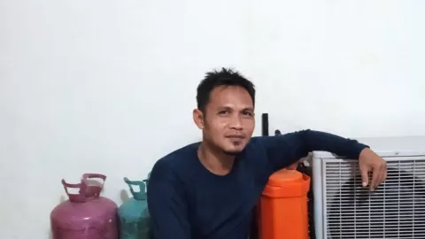 Asep Deden Bisnis Servis AC, Jadi Langganan Wali Kota Bogor - GenPI.co
