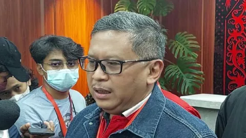 Hasto Kristiyanto Beber Alasan PDIP Belum Keluarkan Nama Capres - GenPI.co