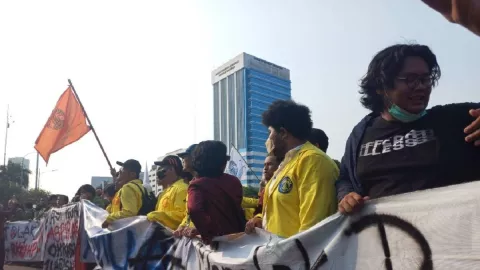 Demo di Depan DPR, BEM UI Sesumbar Aksi 2019 Bakal Terulang - GenPI.co