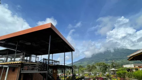Kledung Park, Kafe Cantik dengan Pemandangan Gunung Sumbing - GenPI.co