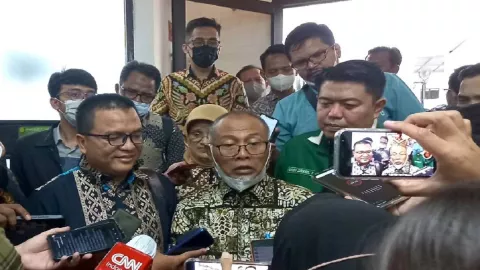 Bambang Widjojanto Mendadak Sindir Keras KPK, Telak Habis - GenPI.co