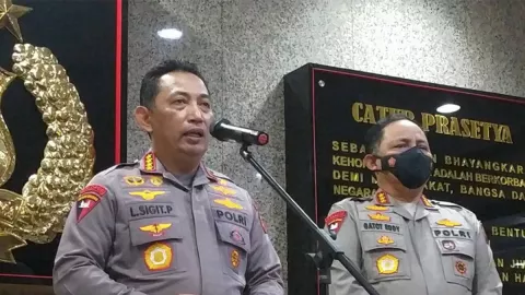 Kapolri Listyo Sigit Prabowo Buka-bukaan soal Kasus KM 50 - GenPI.co