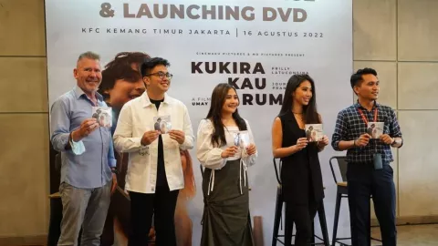 Prilly Latuconsina Mau Buat Spin-off Film Kukira Kau Rumah - GenPI.co
