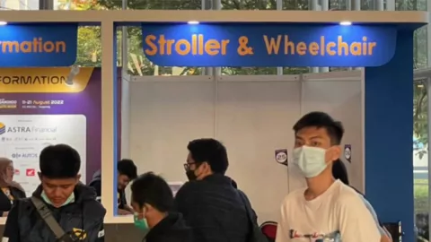 GIIAS 2022 Sediakan Kursi Roda dan Stroller Anak untuk Pengunjung - GenPI.co