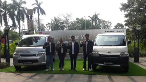 Daihatsu GranMax Terbaru Resmi Mengaspal di Indonesia, Harganya Murah Banget - GenPI.co