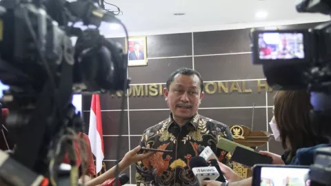 Usman Hamid Tolak Gabung Tim Ad Hoc Kasus Munir, Komnas HAM Bilang Begini - GenPI.co