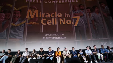 Film Miracle In Cell No 7 Indonesia Dapat Apresiasi - GenPI.co