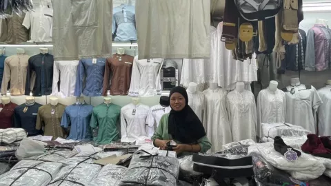 Ini Kisah Penjual Peralatan Haji dan Umrah yang Sukses Bangkit Pascapandemi - GenPI.co